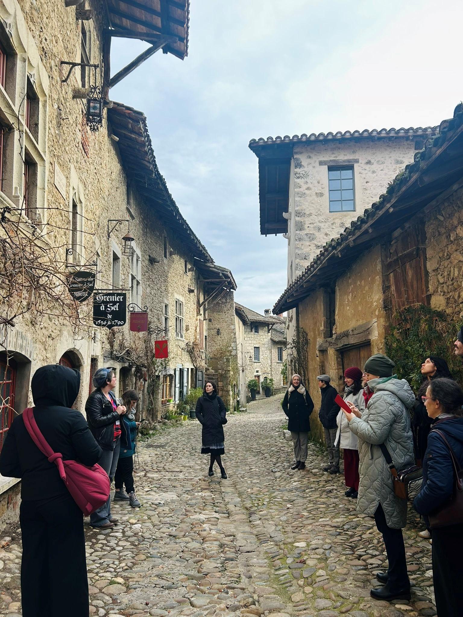 Visite à la Cité médiévale de Pérouges